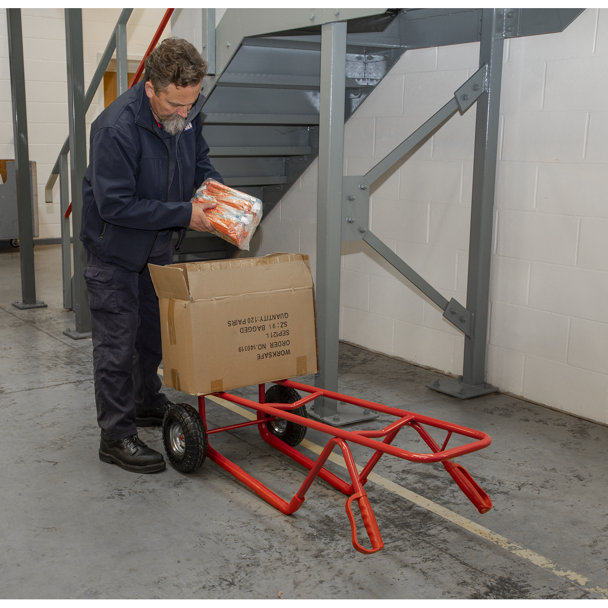 Sack Truck with Pneumatic Tyres 300kg Capacity