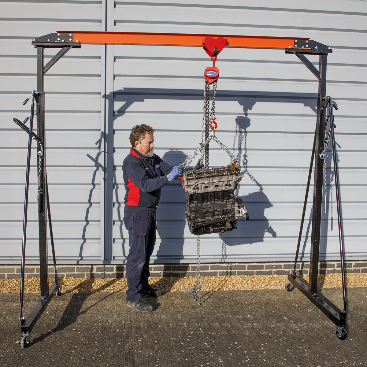 Portable Lifting Gantry Crane Adjustable 0.5 Tonne & Hoist Combo