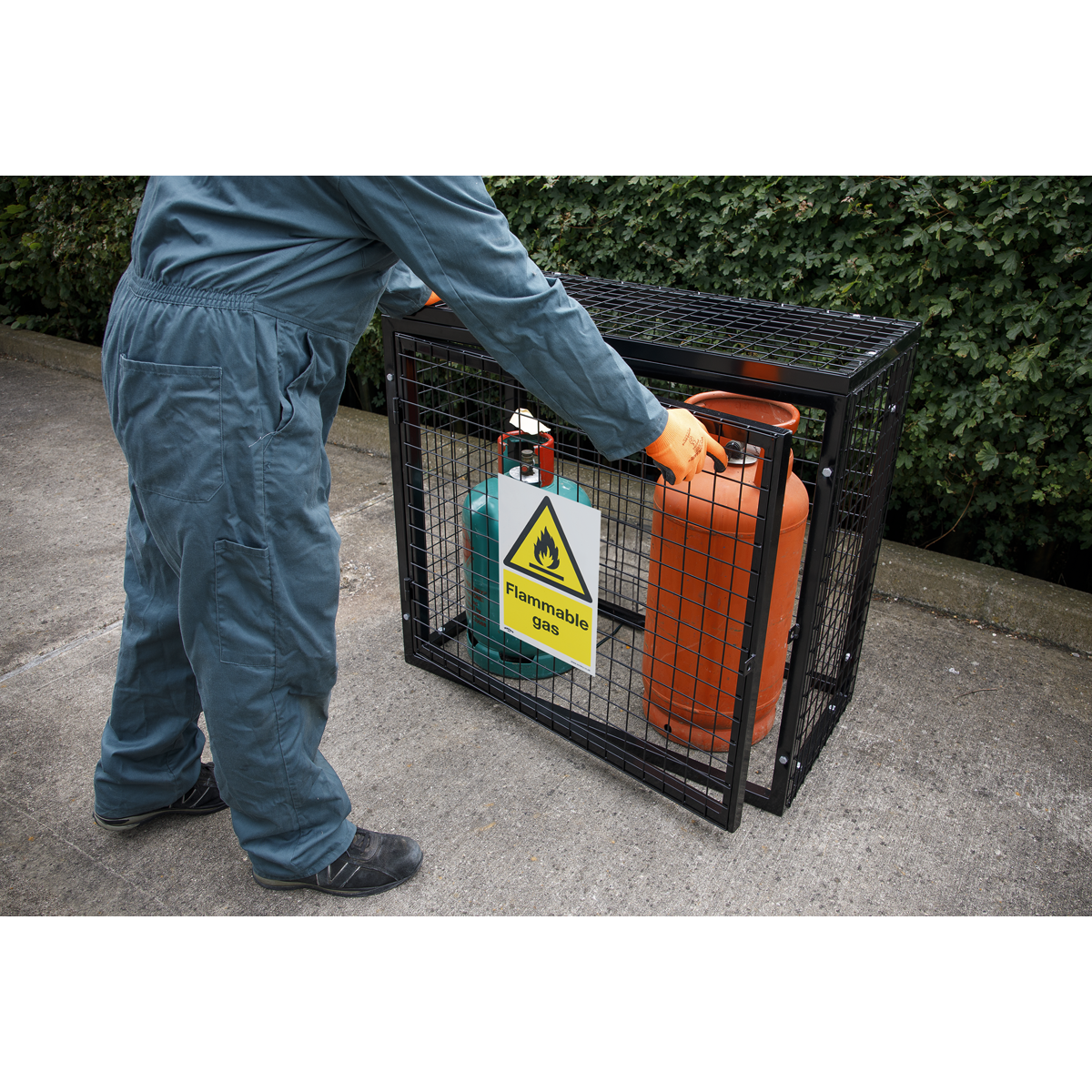 Warning Safety Sign - Flammable Gas - Self-Adhesive Vinyl