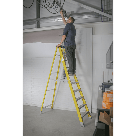 Sealey Fibreglass Step Ladder 9-Tread EN 131