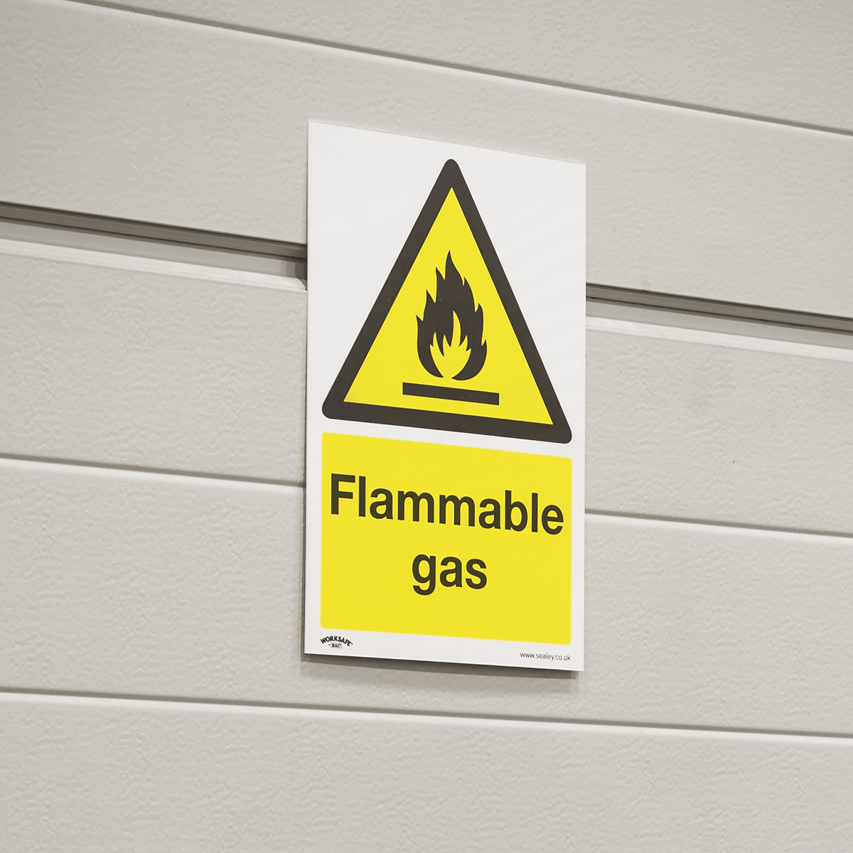 Sealey Warning Safety Sign - Flammable Gas - Self-Adhesive Vinyl